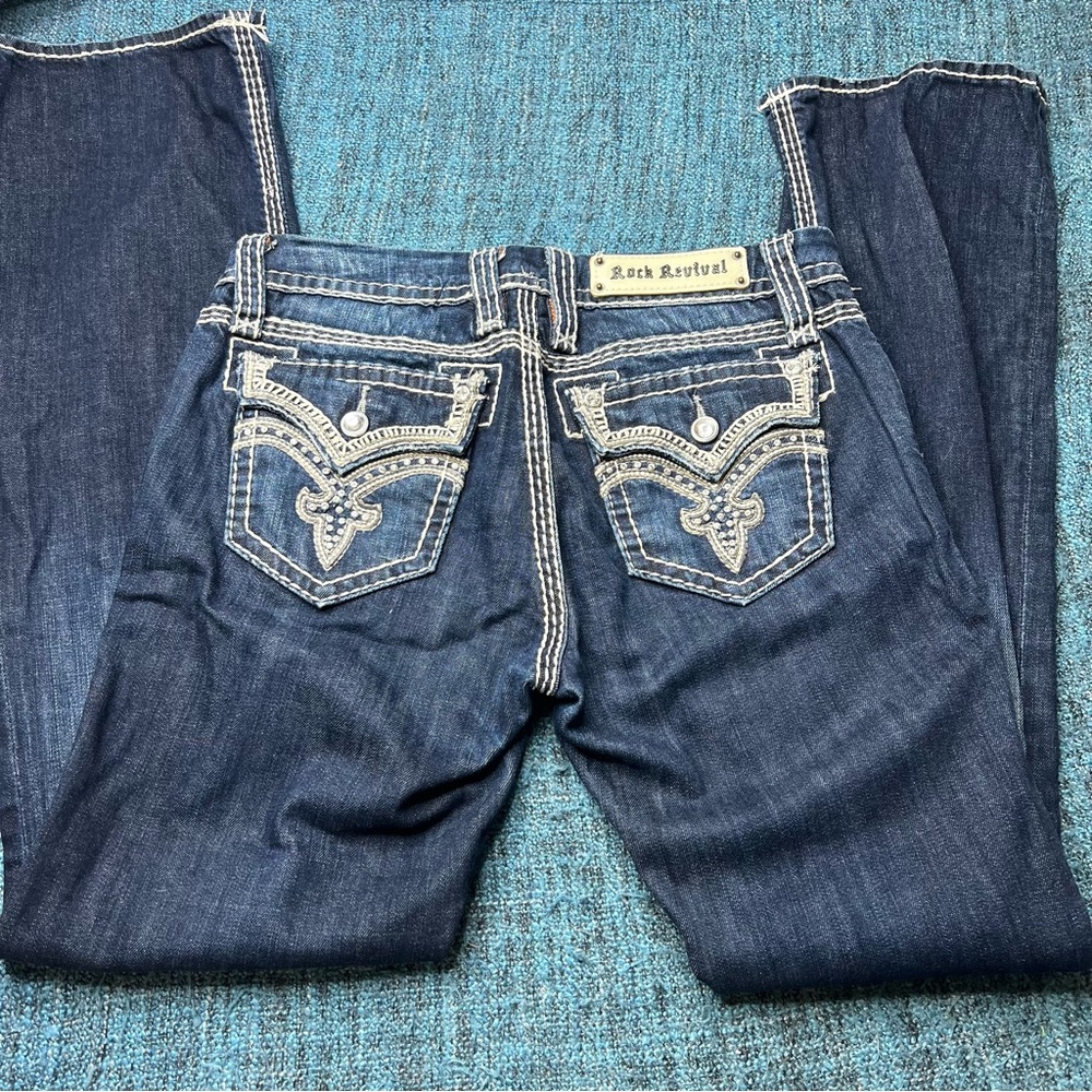 Rock Revival Darcy Easy Boot Cut Stretch Jeans Rhinestone Embellish Flap Pocket